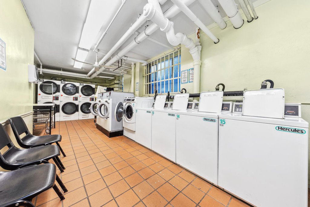5355 Henry Hudson Parkway West, Unit 4G photo 9