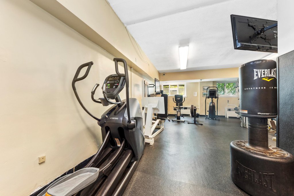 5355 Henry Hudson Parkway West, Unit 4G photo 10