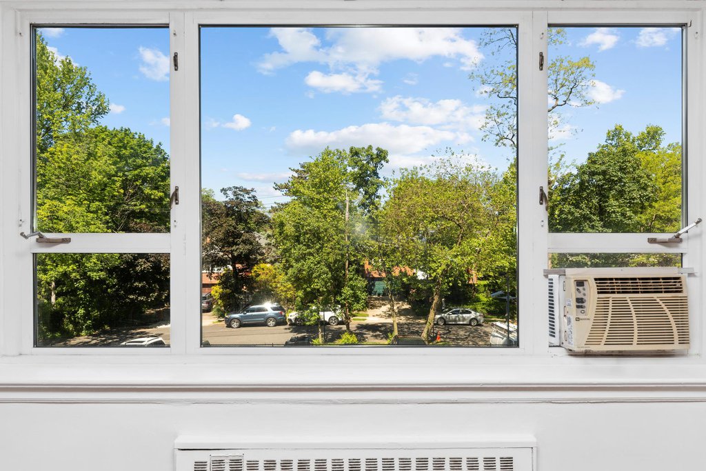 5355 Henry Hudson Parkway West, Unit 4G photo 14