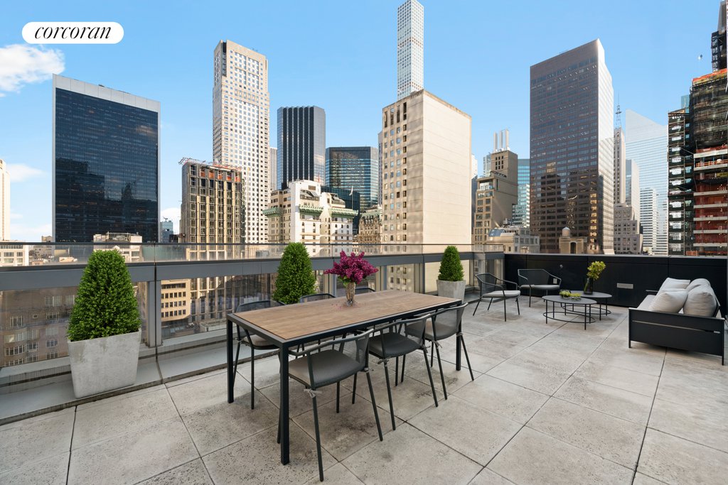 20 West 53rd Street, Unit 18A photo 6