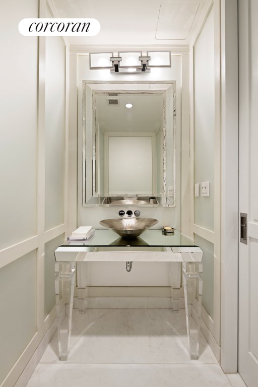 20 West 53rd Street, Unit 18A photo 7