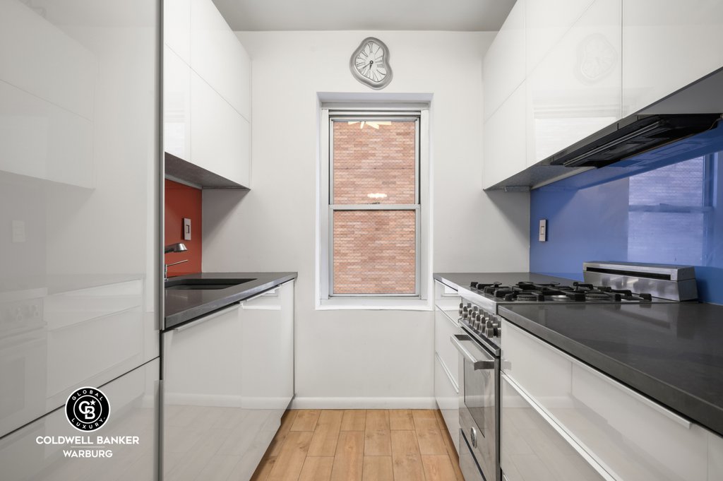 118 East 60th Street, Unit 7B photo 7