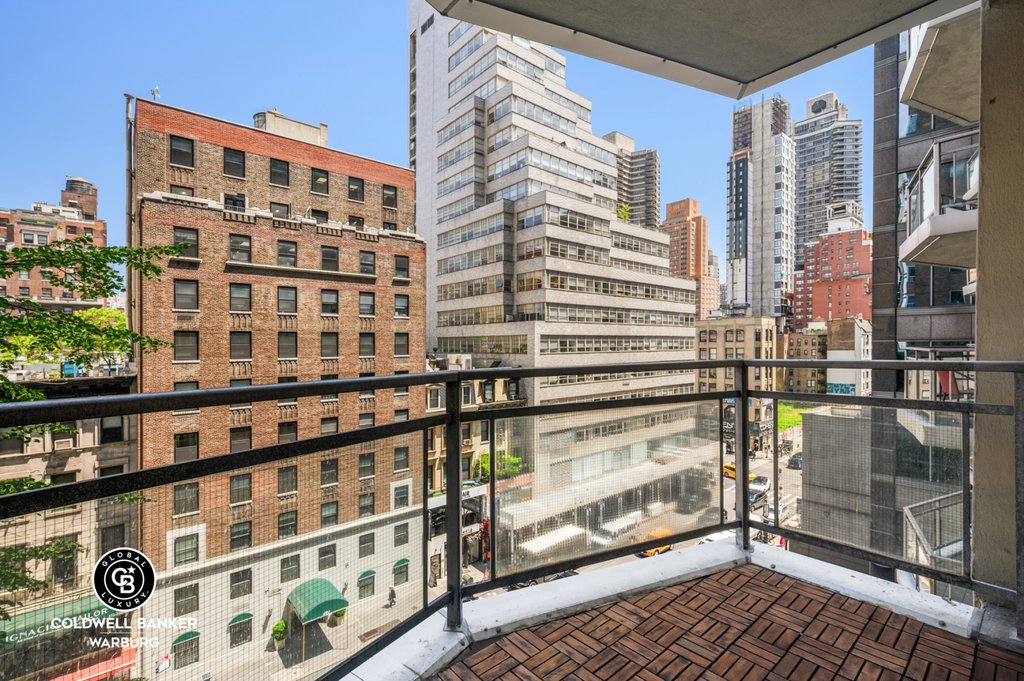 118 East 60th Street, Unit 7B photo 5