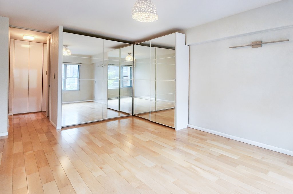 118 East 60th Street, Unit 7B photo 12