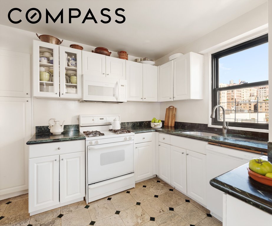 120 East 90th Street, Unit 9E photo 8
