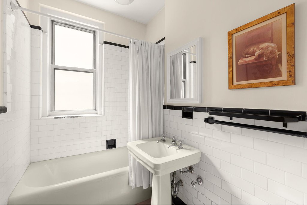 108 East 91st Street, Unit 1C photo 5