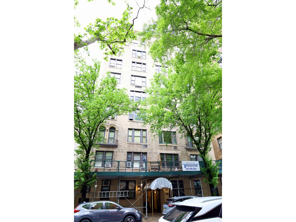 108 East 91st Street, Unit 1C photo 6