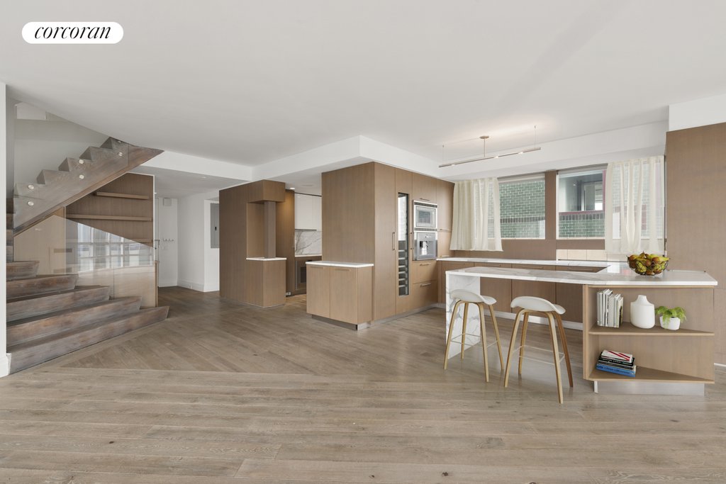 146 West 57th Street, Unit PHA photo 5