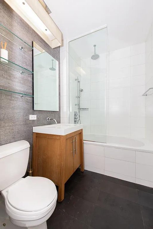88 Greenwich Street, Unit 2303 photo 5