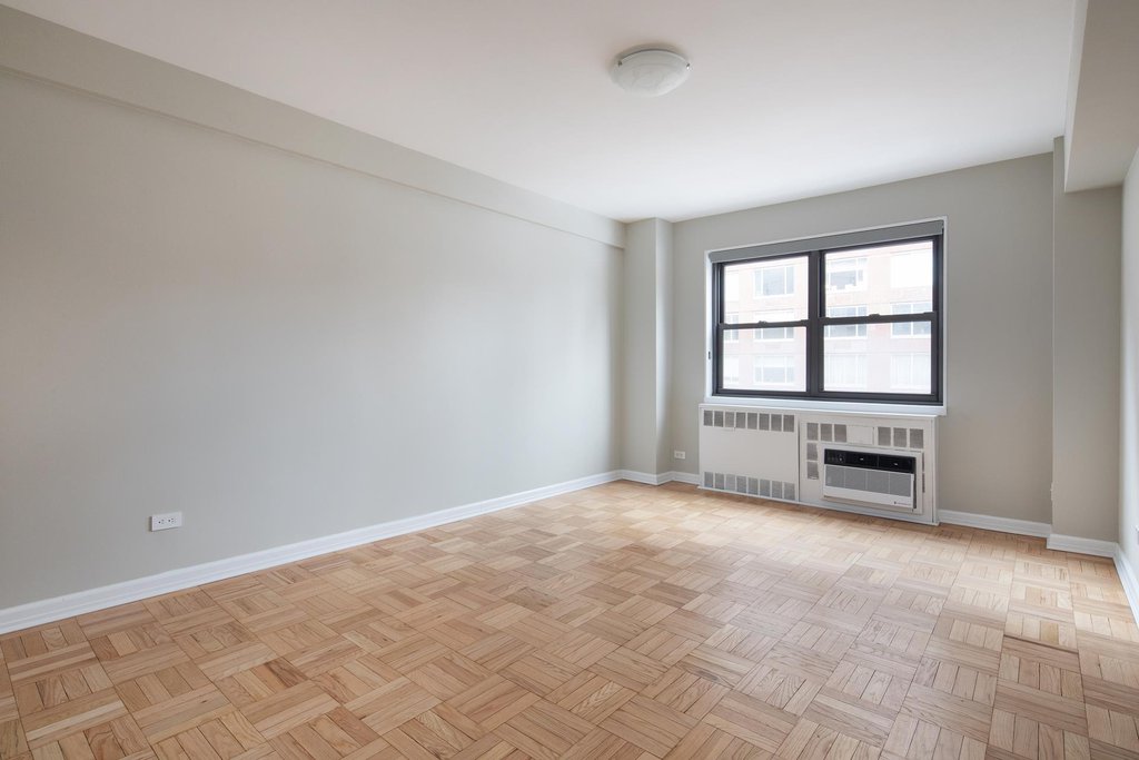 305 East 72nd Street, Unit 11C photo 6