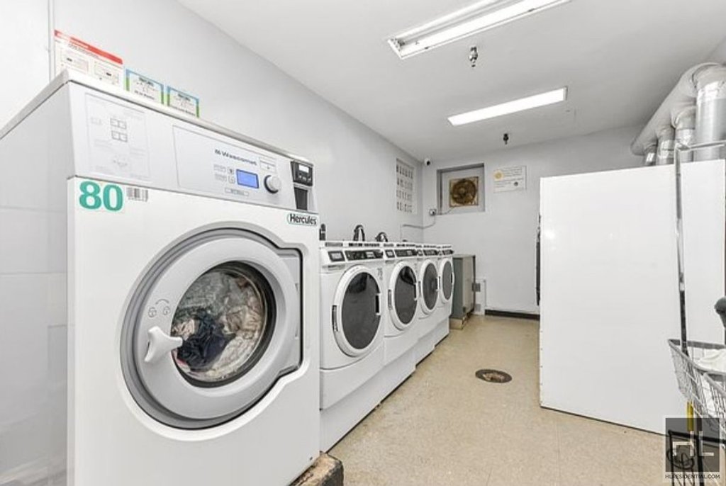 1165 East 54th Street, Unit 4K photo 5