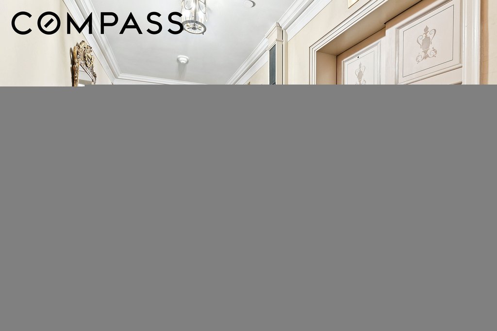781 Fifth Avenue, Unit 17