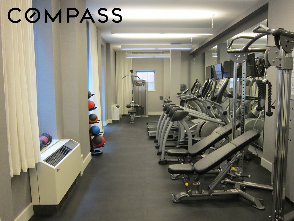 432 West 52nd Street, Unit 3C photo 5