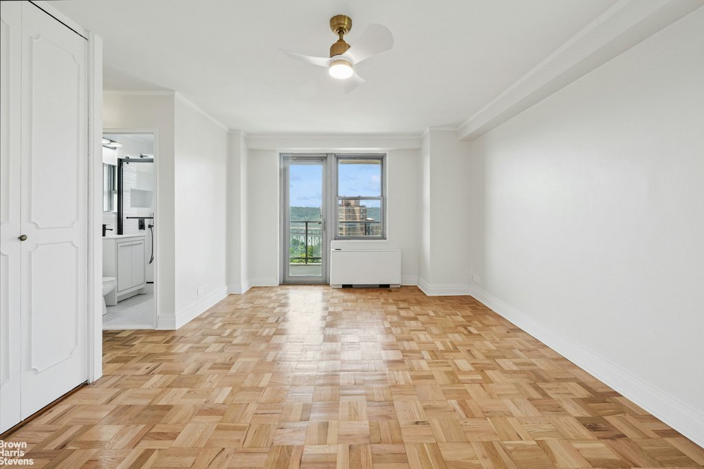 2500 Johnson avenue, Unit 15N photo 7