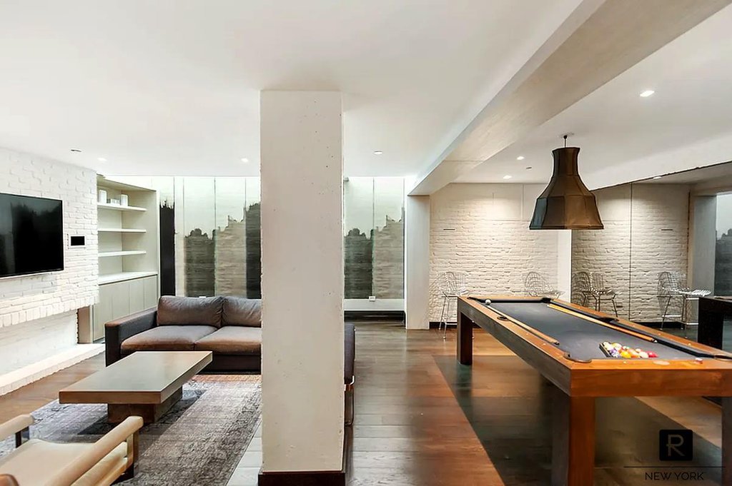 211 East 13th Street, Unit 6D photo 9