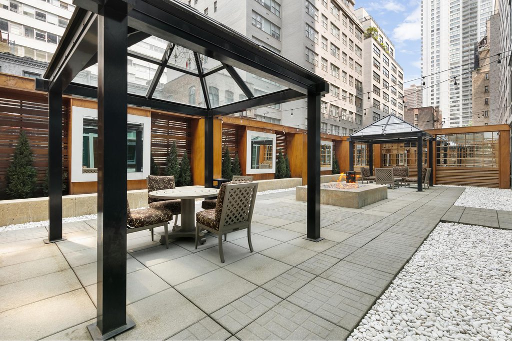 207 East 57th Street, Unit 19B photo 19
