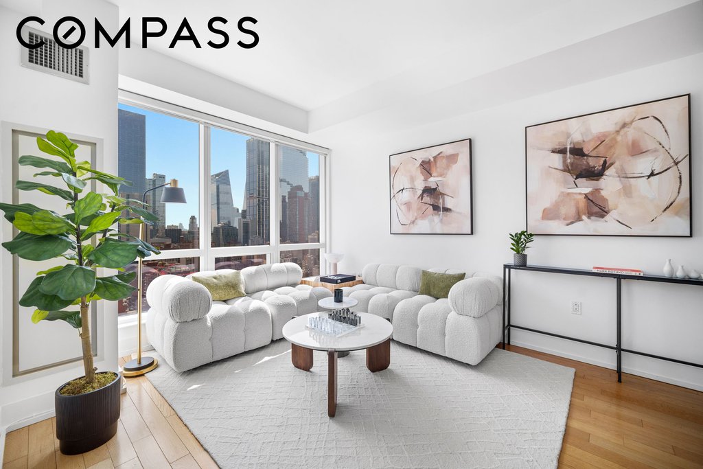 350 West 42nd Street, Unit 27K photo 3
