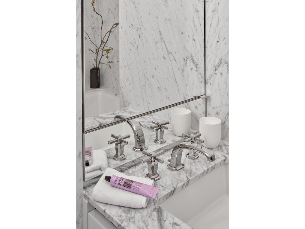 303 Park Avenue, Unit 2311 photo 8