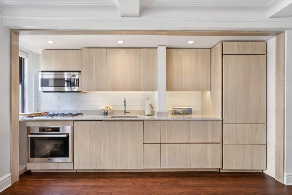 333 East 53rd Street, Unit 5B