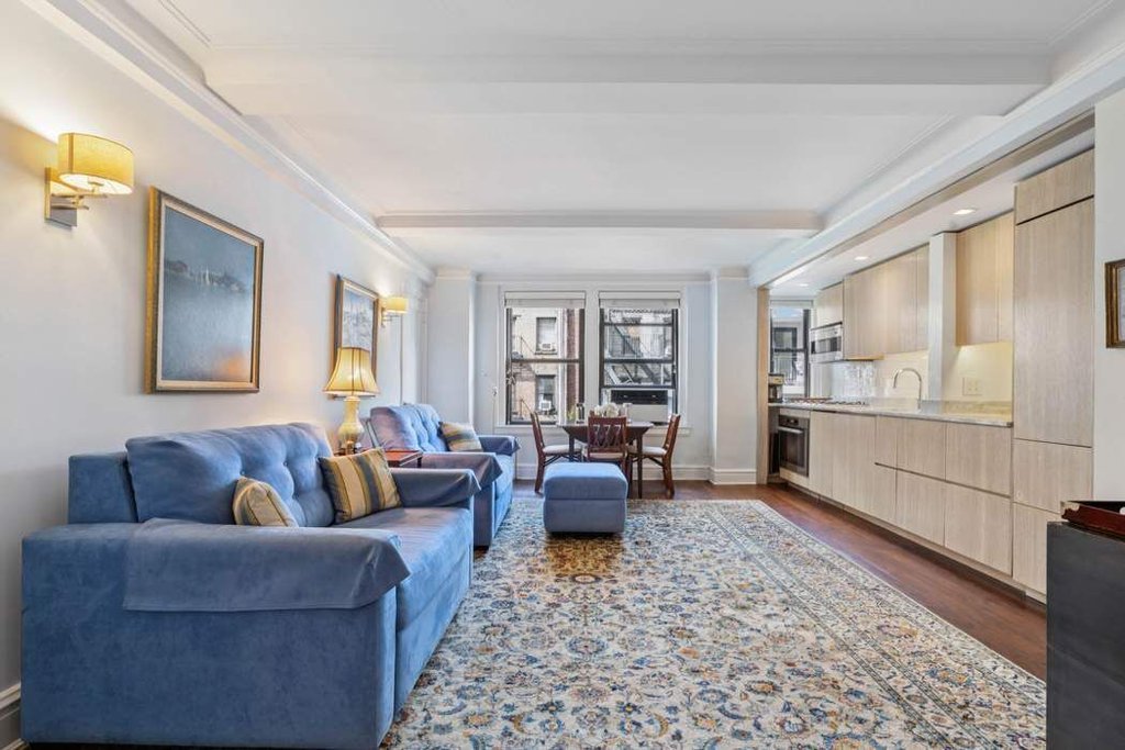 333 East 53rd Street, Unit 5B photo 2
