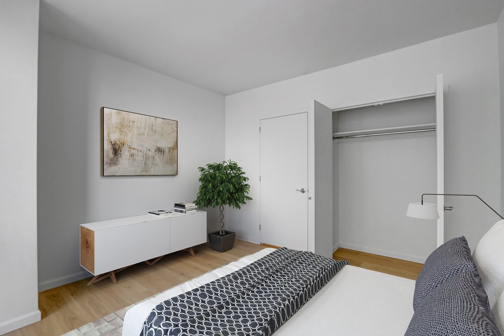 635 West 42nd Street, Unit 7A photo 26