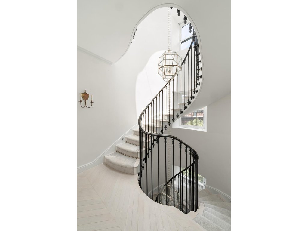 78 Irving Place, Unit PH