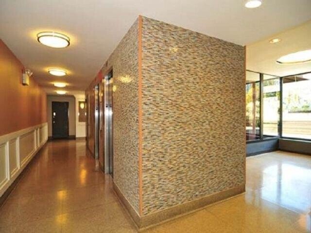 12399 Flatlands AVENUE, Unit 9L photo 5
