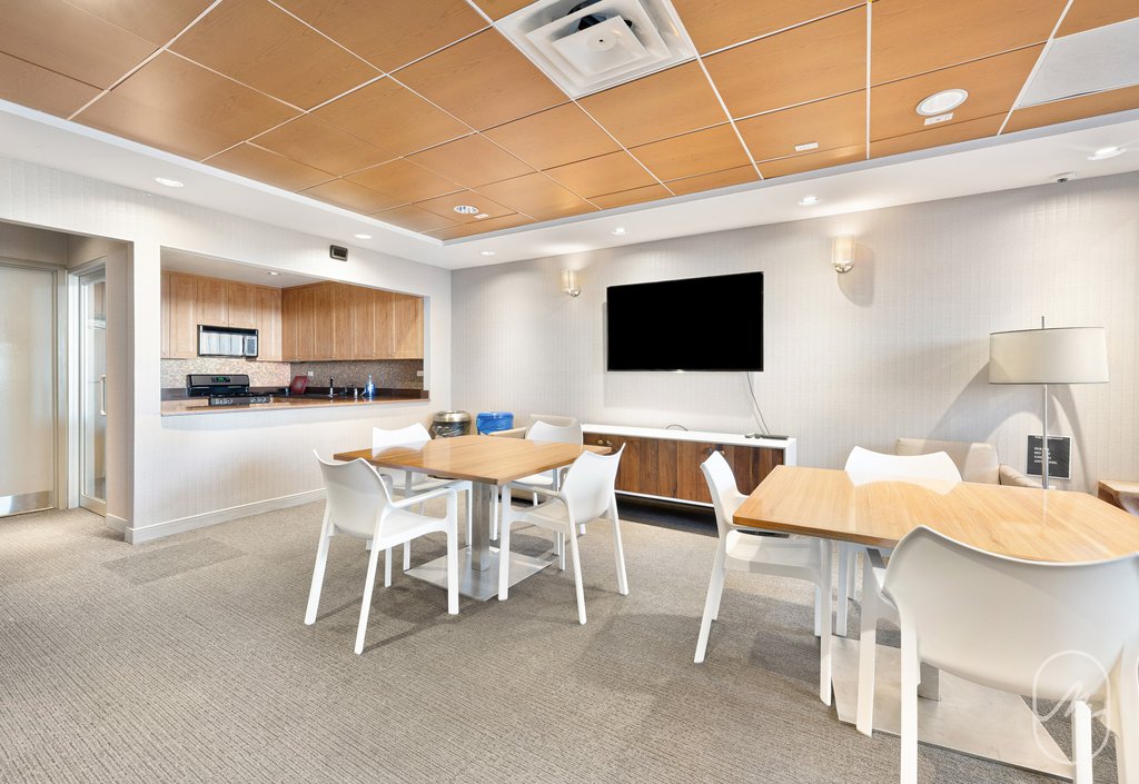 330 East 38th Street, Unit 23Q photo 19