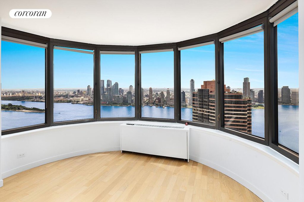 330 East 38th Street, Unit 47K
