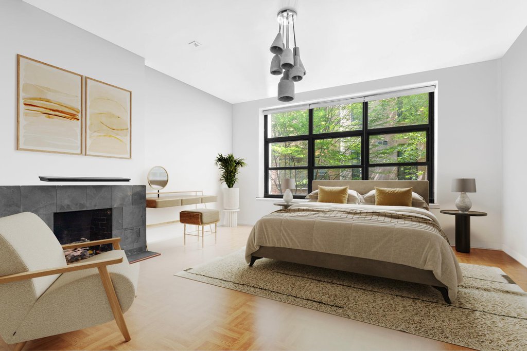 33 West 9th Street – For Sale photo 3