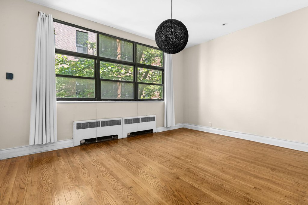 33 West 9th Street – For Sale photo 17