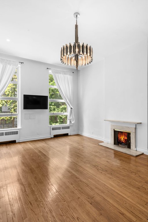 33 West 9th Street – For Sale photo 22