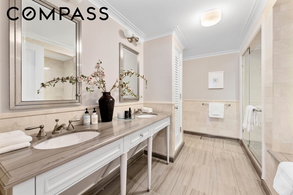 530 Park Avenue, Unit 12A photo 17