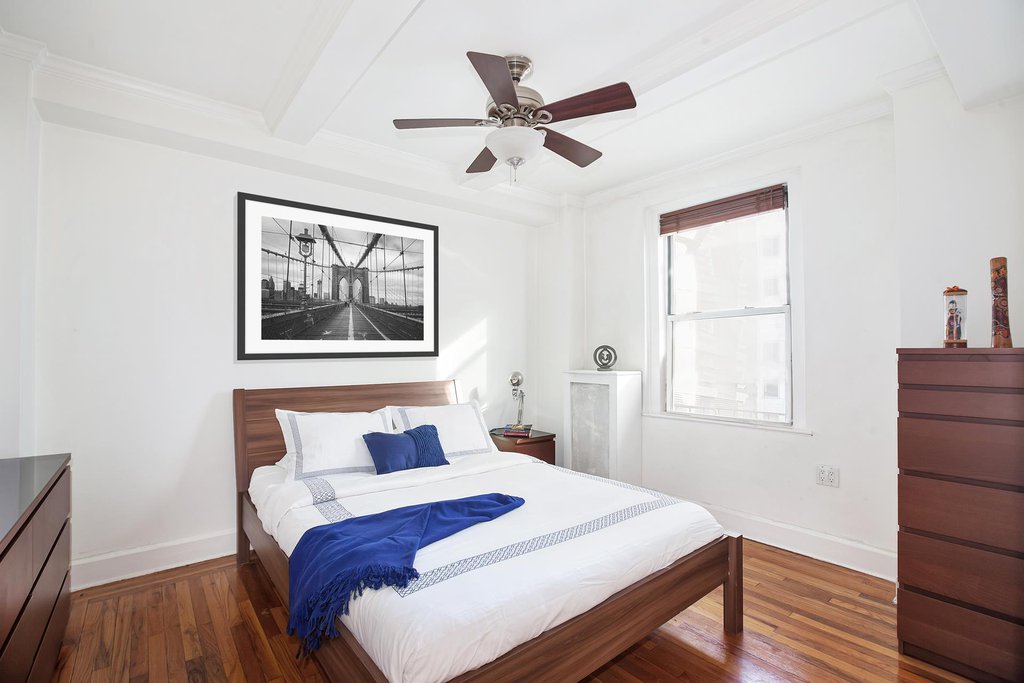 333 East 43rd Street, Unit 504 photo 2