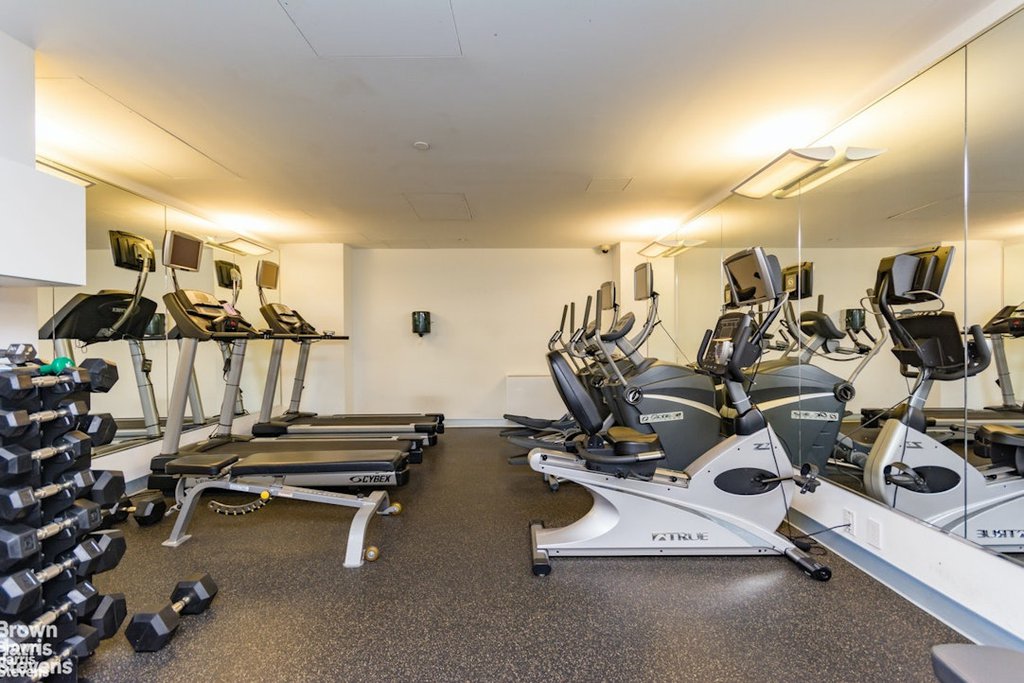 640 West 237th Street, Unit 8B photo 21