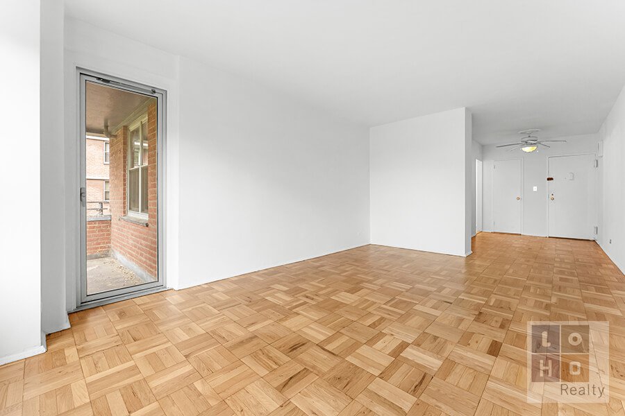 570 Grand Street, Unit H507 photo 4