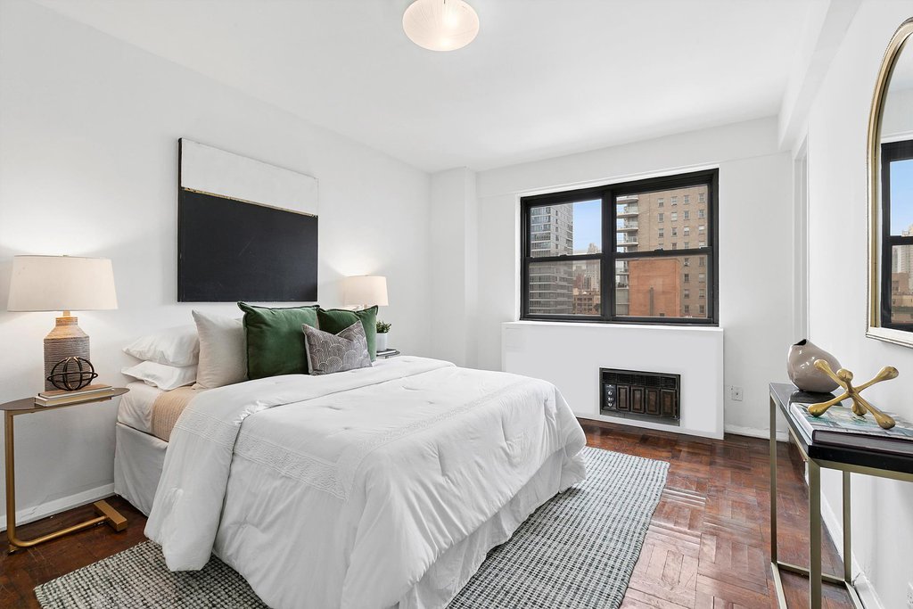 305 East 72nd Street, Unit 15B photo 6