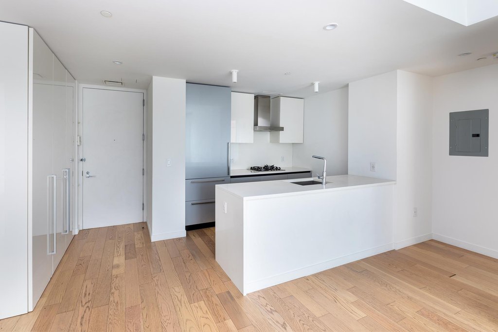 540 West 49th Street, Unit 506N photo 17