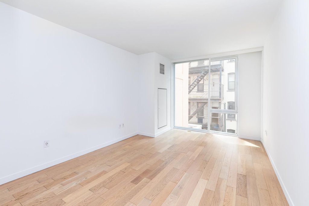 540 West 49th Street, Unit 506N photo 18