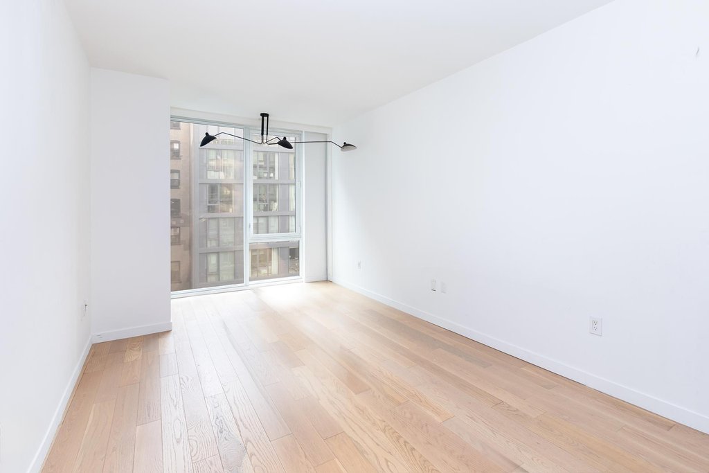 540 West 49th Street, Unit 506N photo 19