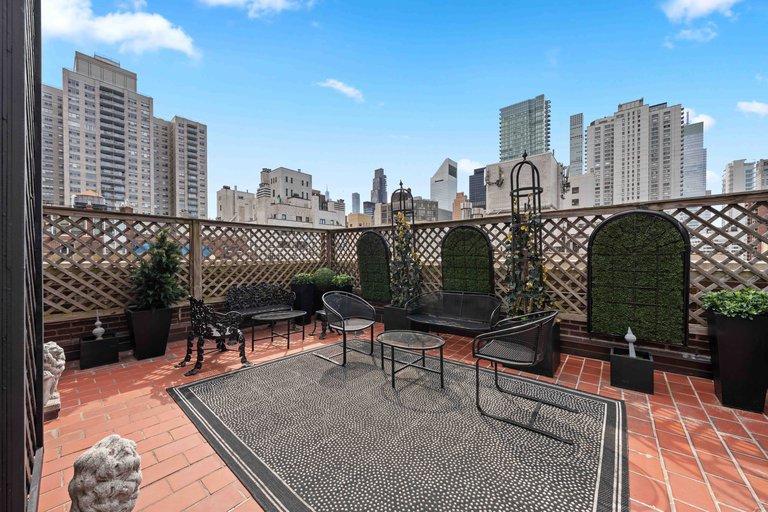 419 East 57th Street, Unit PH16C photo 10