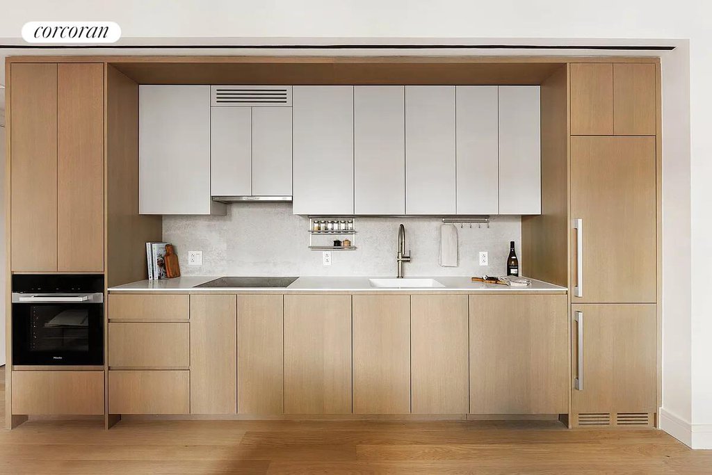 428 West 19th Street, Unit 4D photo 3