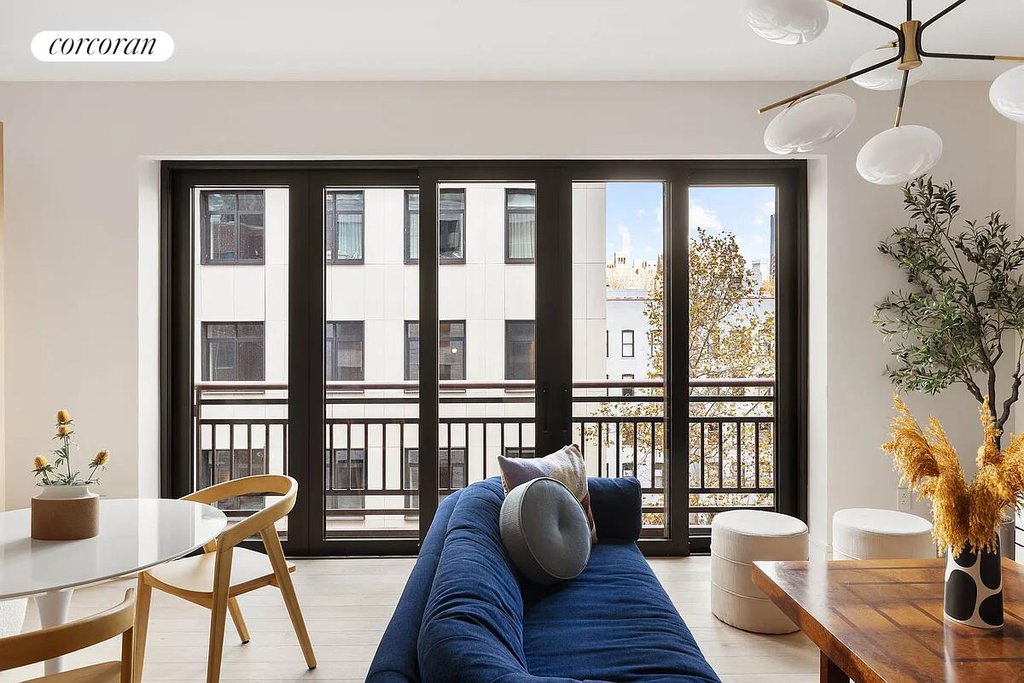 428 West 19th Street, Unit 4D photo 4