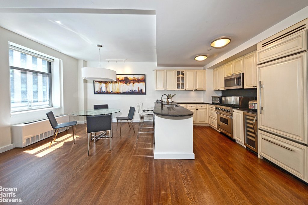 100 West 58th Street, Unit 5B photo 3