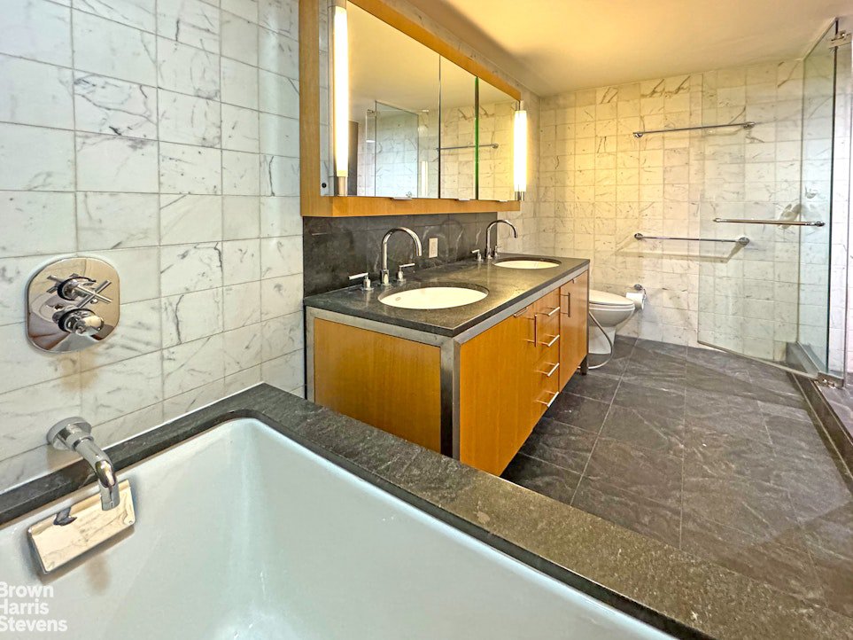 100 West 58th Street, Unit 5B photo 9