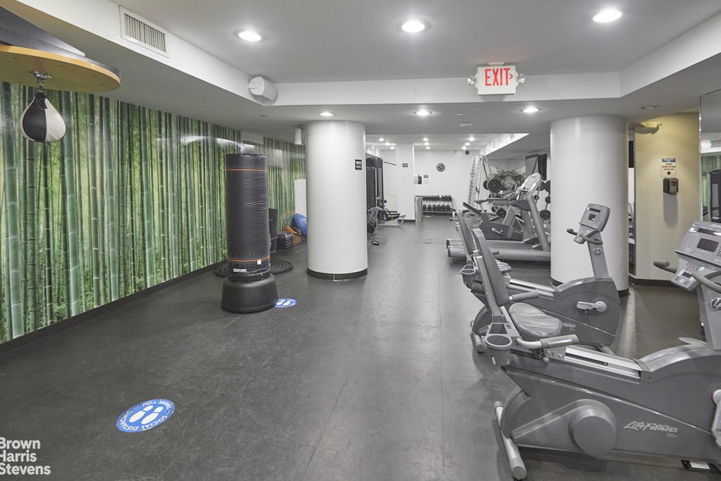 100 West 58th Street, Unit 5B photo 13