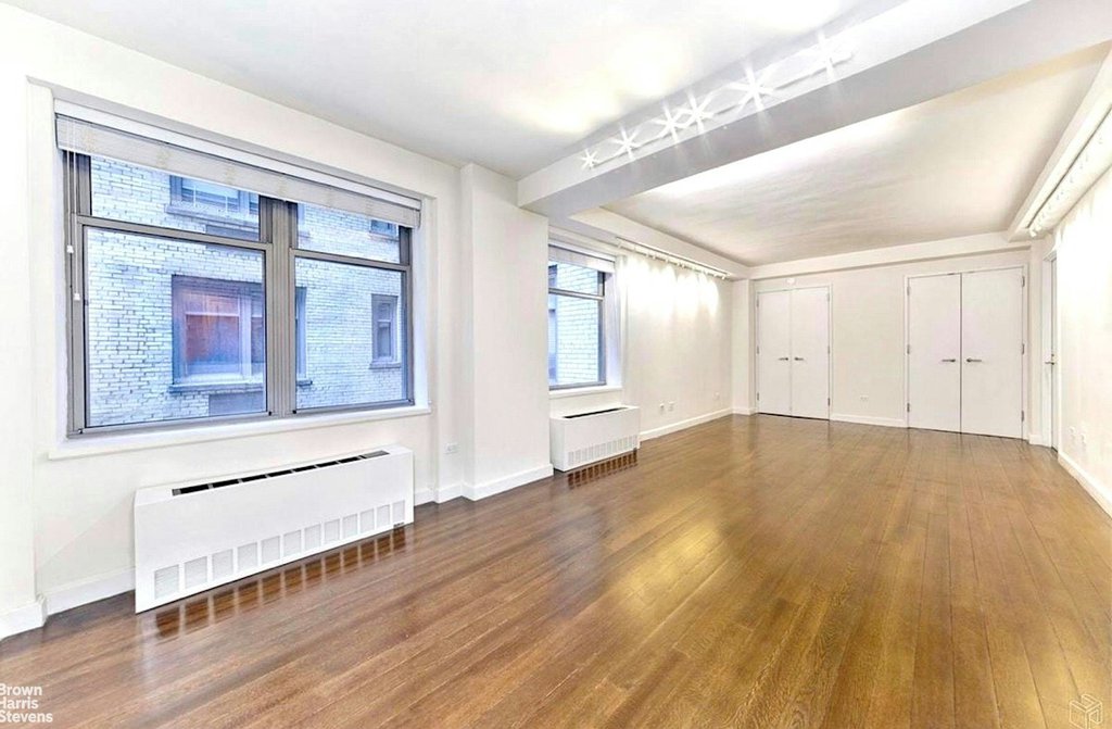 100 West 58th Street, Unit 5A photo 3