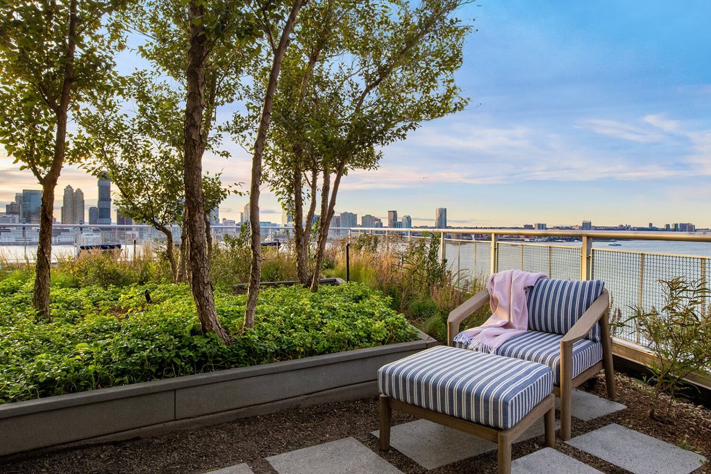 20 River Terrace, Unit 17M photo 20