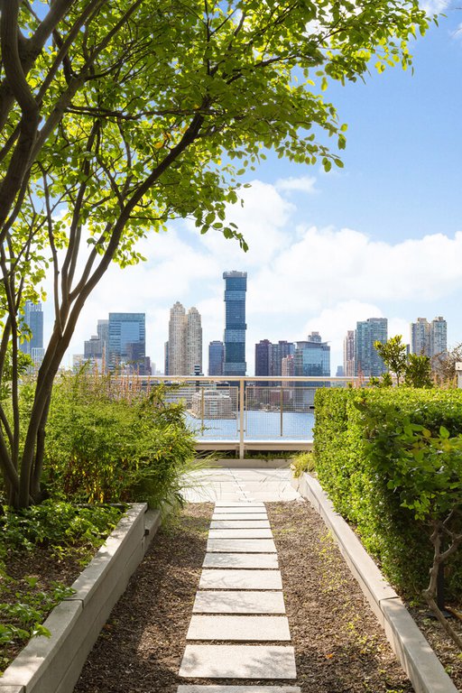 20 River Terrace, Unit 17M photo 21