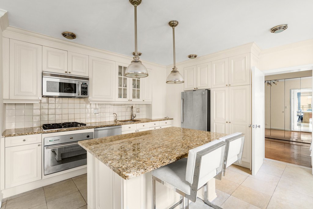 303 East 57th Street, Unit 6AB photo 3